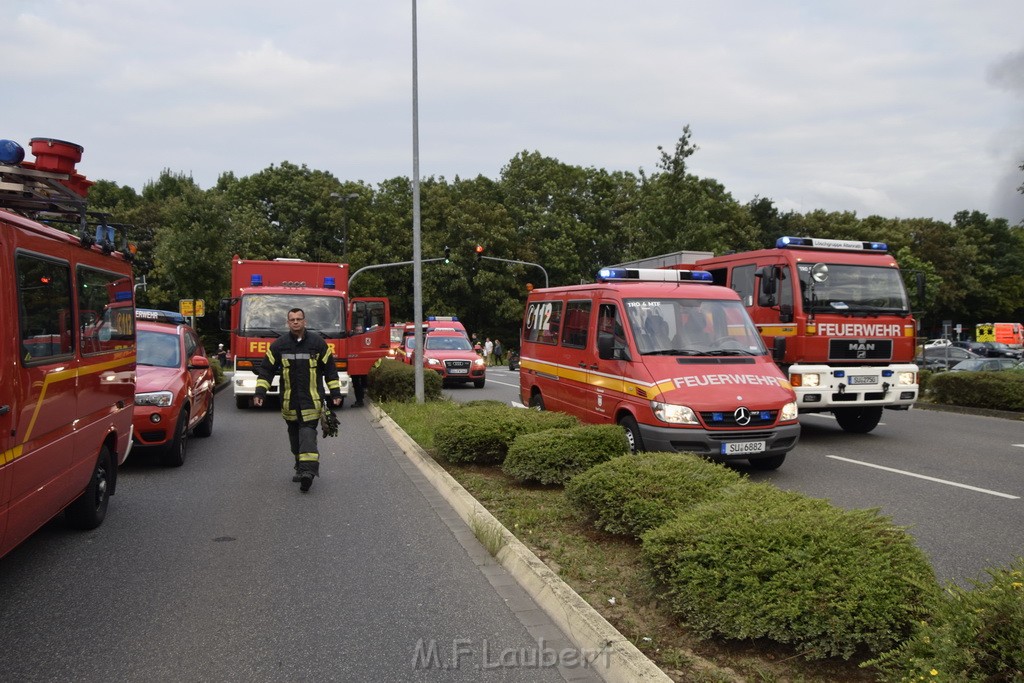 Grossbrand Halle Troisdorf Kriegsdorf Junkersring P019.JPG - Miklos Laubert